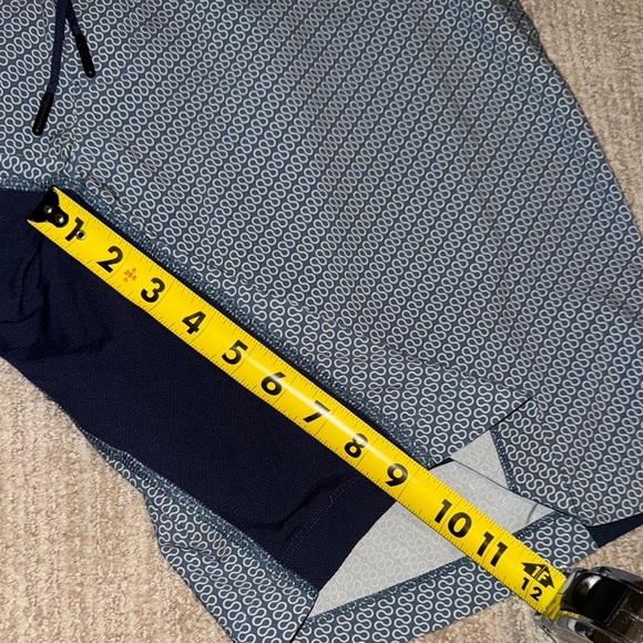 Lululemon Namaste At The Beach Shorts II Deep Navy Men's Size M - Picture 4 of 9